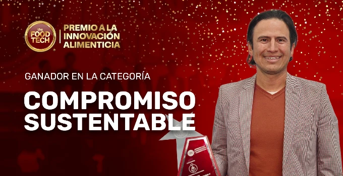 Eberth Vera recibió el Premio a la Innovación 2025 en la categoría Compromiso Sustentable.