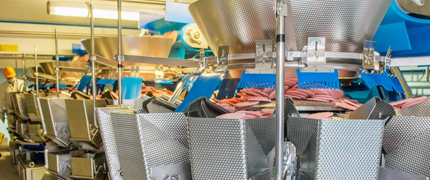 Pesaje inteligente: los 4 factores que transforman la eficiencia en el procesamiento de alimentos