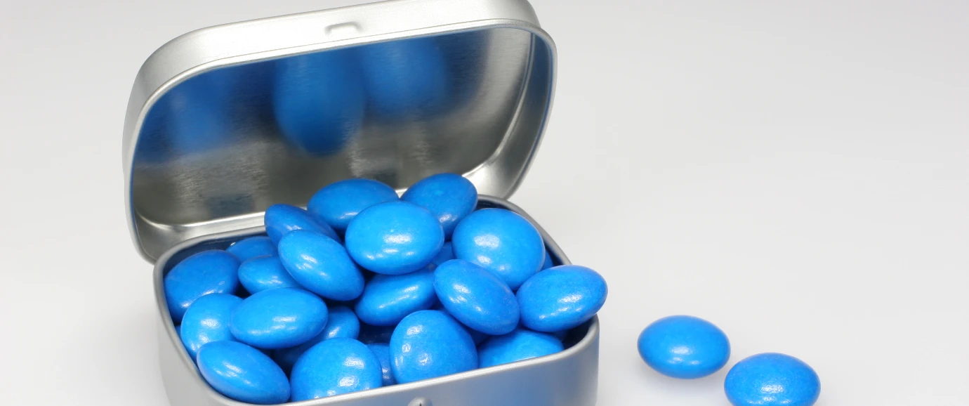 El azul cerúleo se convierte en tendencia con nueva edición de chocolates