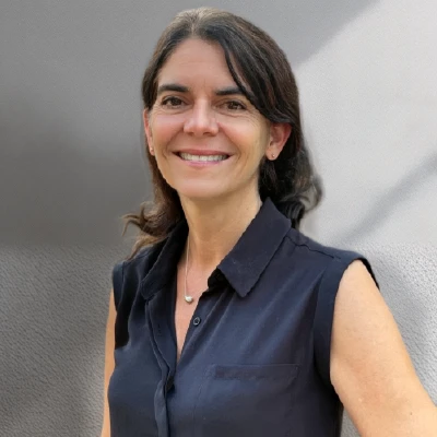 Moderador: Valeria Piñeiro